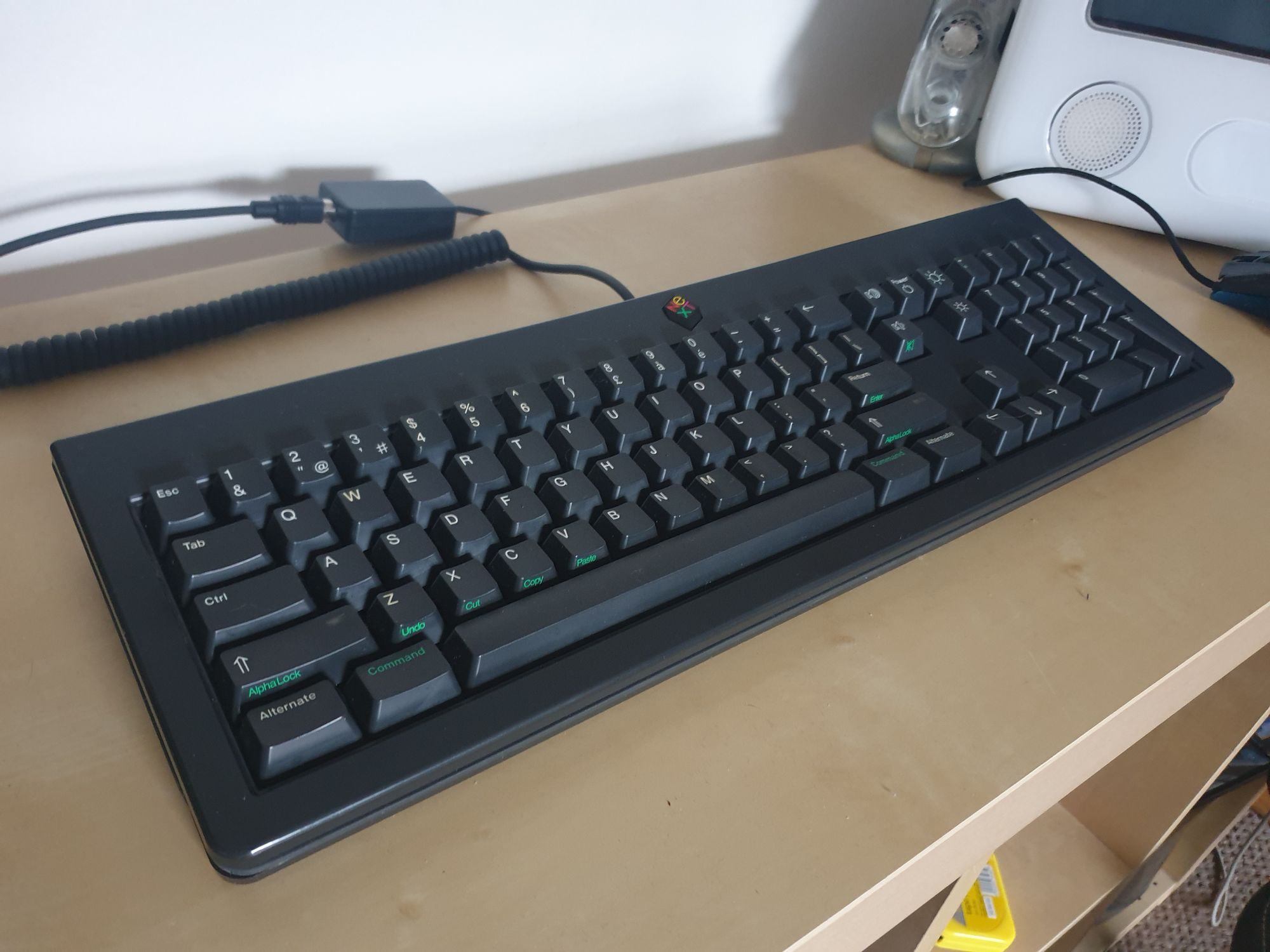 NeXT Non-ADB Keyboard (AAE)
